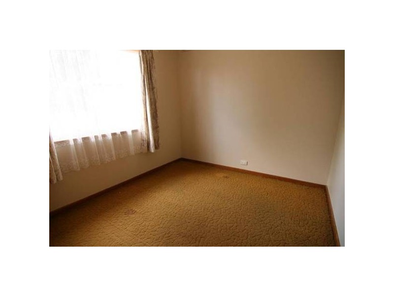 9 Grevillea Crt, Ararat VIC 3377