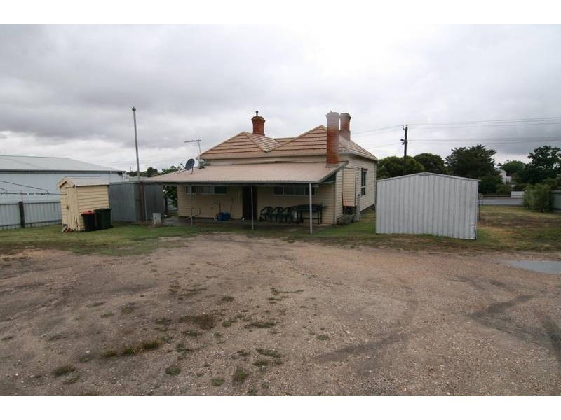 151 High Street, Ararat VIC 3377