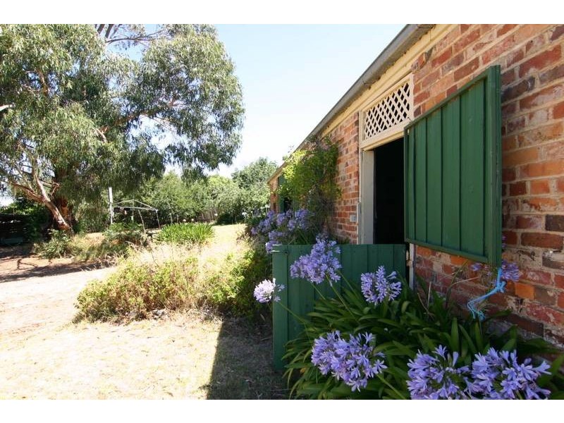 46 Barkly St West, Ararat VIC 3377