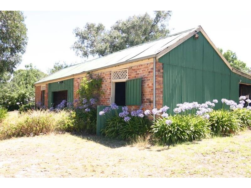 46 Barkly St West, Ararat VIC 3377