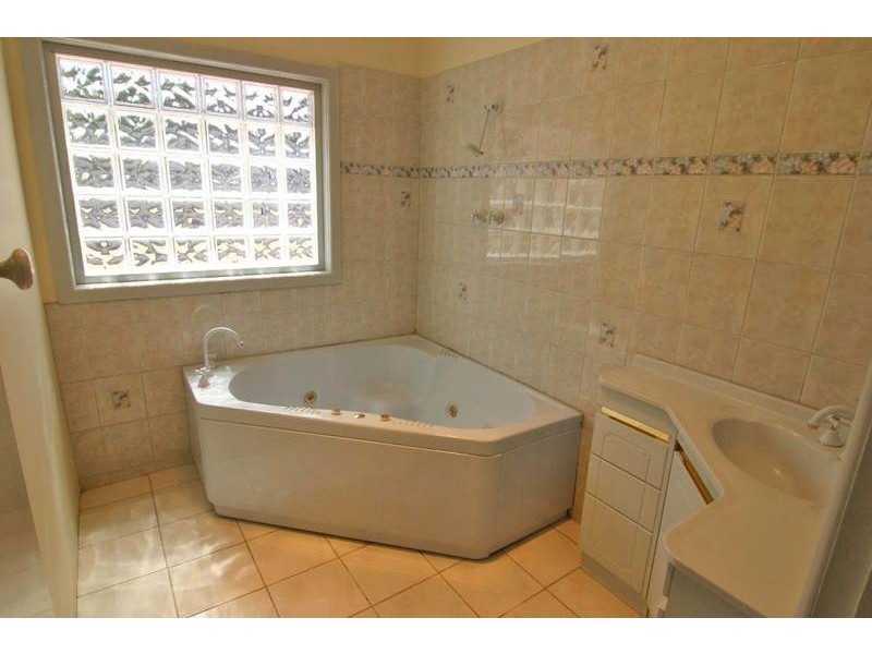 28 Queen Street South, Ararat VIC 3377