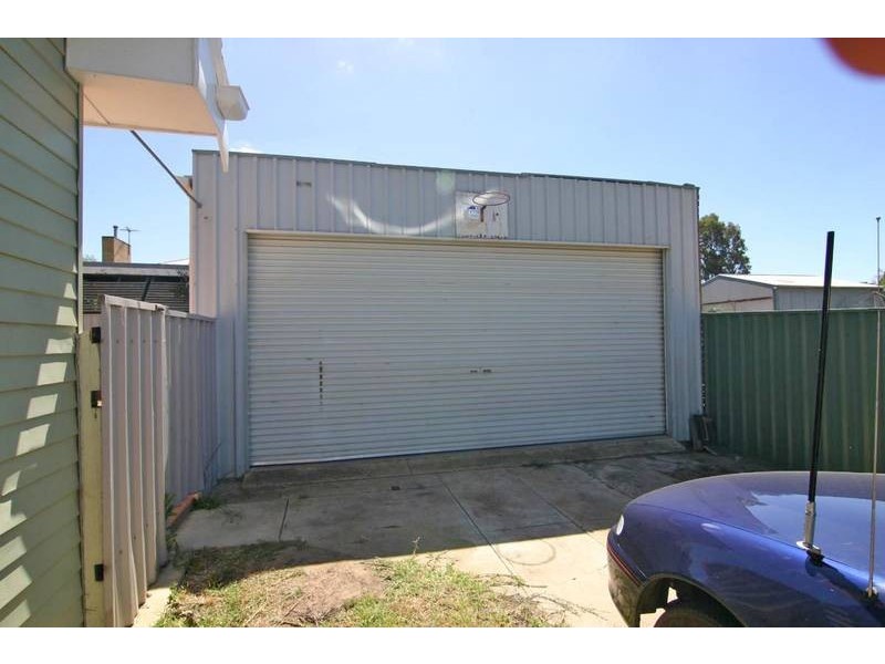 28 Queen Street South, Ararat VIC 3377