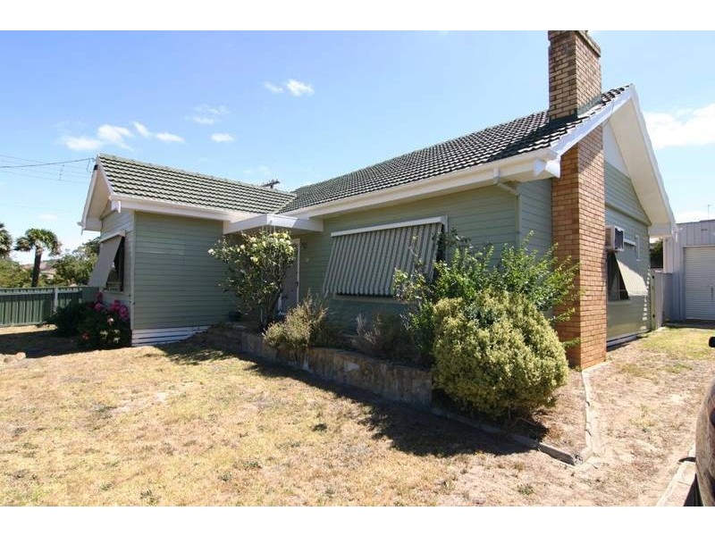 28 Queen Street South, Ararat VIC 3377