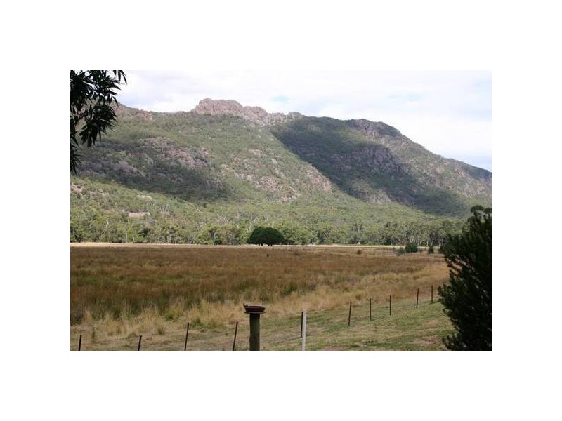 161-163 Grampians Road, Halls Gap VIC 3381