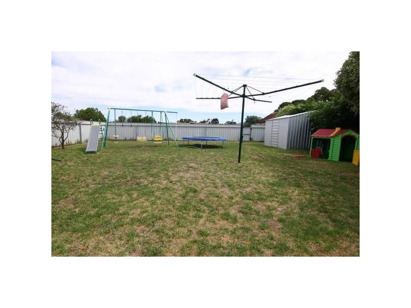 11 Spalding Street, Ararat VIC 3377