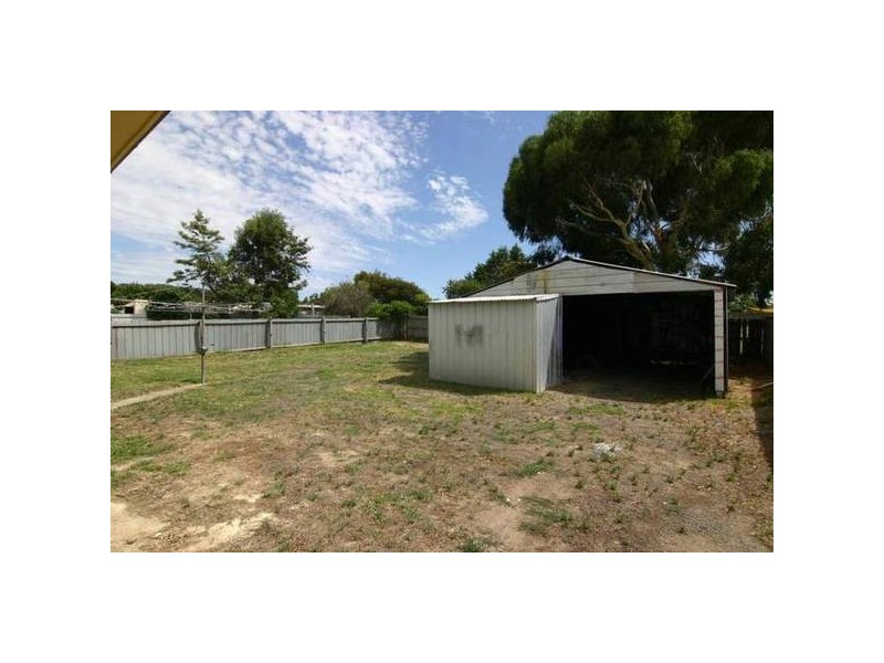 25 Laidlaw Street, Ararat VIC 3377