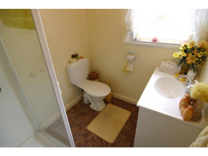 15 Laidlaw Street, Ararat VIC 3377