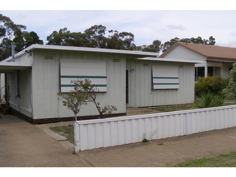 17 Barkly Street West, Ararat VIC 3377