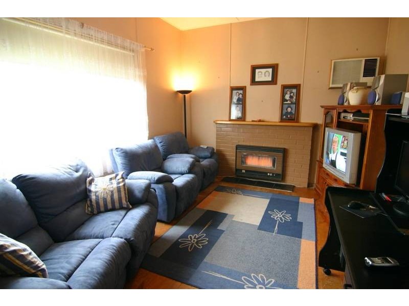 1 Elizabeth Street, Ararat VIC 3377