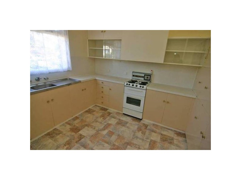 24 George Road, Ararat VIC 3377