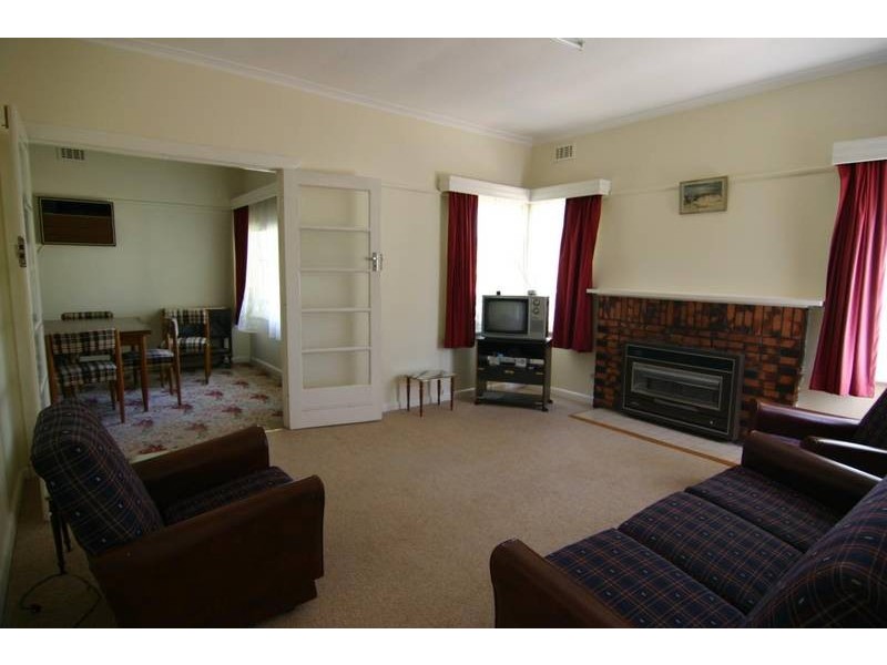 29 McGibbony Street, Ararat VIC 3377