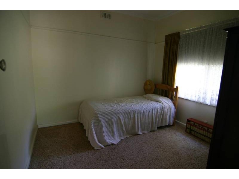 29 McGibbony Street, Ararat VIC 3377