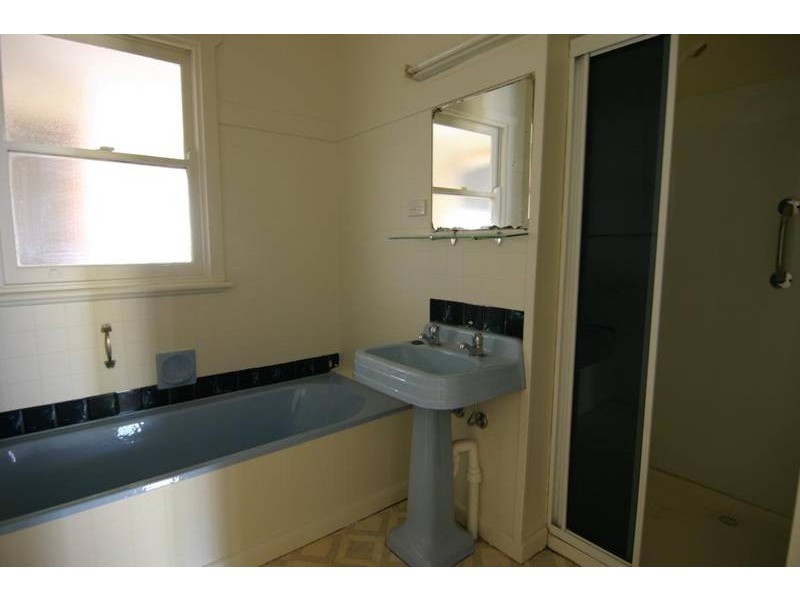 29 McGibbony Street, Ararat VIC 3377