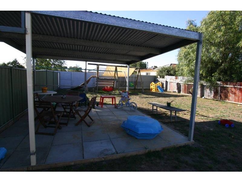 2 Walkerville Street, Willaura VIC 3379