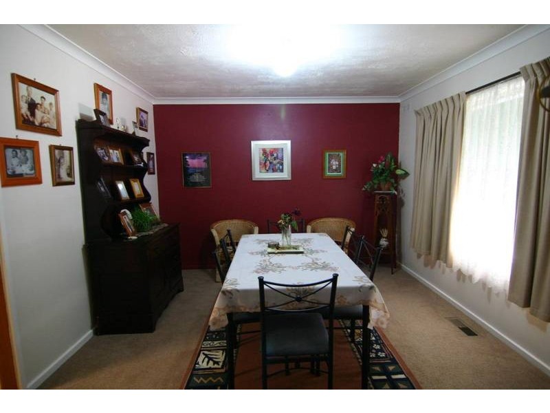 23 Tatyoon Road, Ararat VIC 3377
