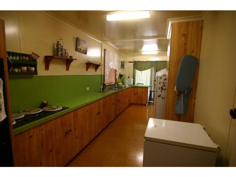 23 Tatyoon Road, Ararat VIC 3377