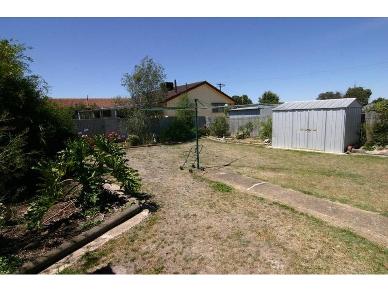 23 Tatyoon Road, Ararat VIC 3377