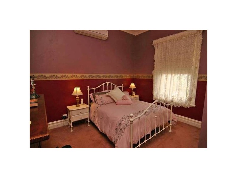 38 McLellan Street, Ararat VIC 3377