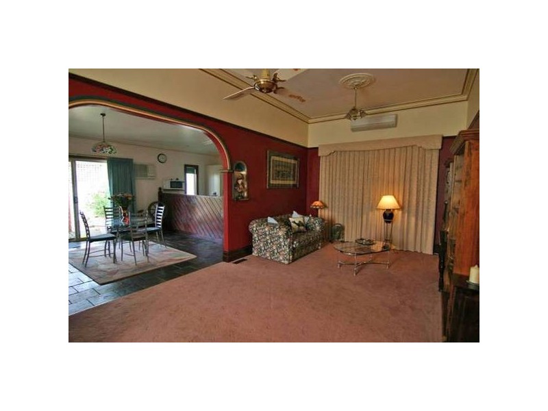 38 McLellan Street, Ararat VIC 3377