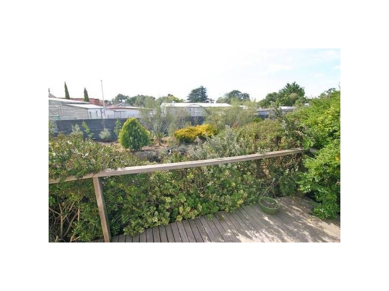 38 McLellan Street, Ararat VIC 3377