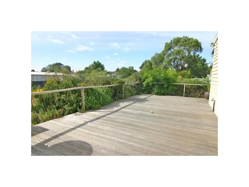 38 McLellan Street, Ararat VIC 3377