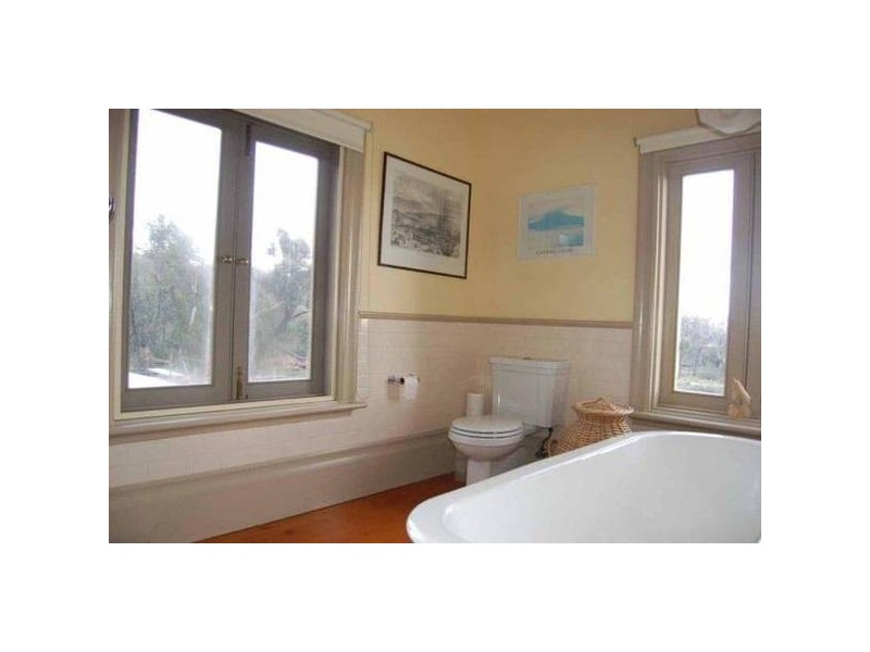 62 Rowe Road, Pomonal VIC 3381