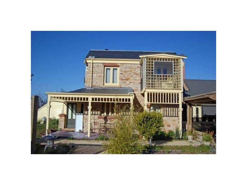 62 Rowe Road, Pomonal VIC 3381
