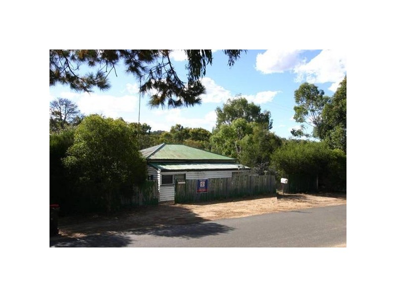 76 Bellinghams Hill Road, Ararat VIC 3377