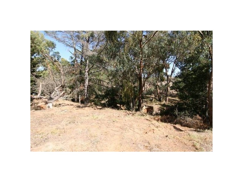 76 Bellinghams Hill Road, Ararat VIC 3377