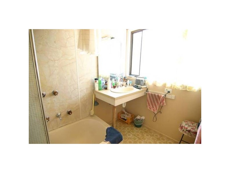 81 Hillarys Road, Elmhurst VIC 3469