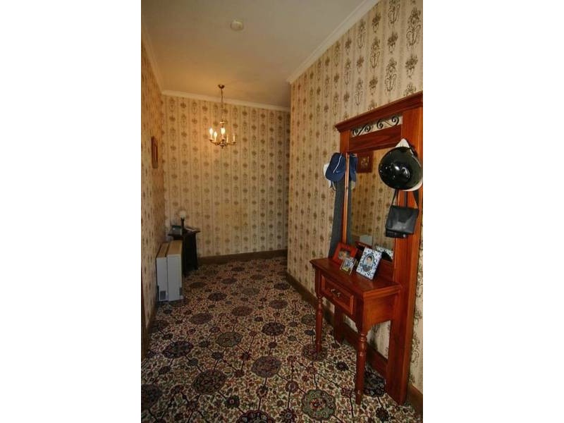 16 Dawson Street, Ararat VIC 3377