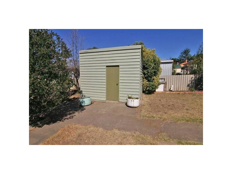 16 Dawson Street, Ararat VIC 3377