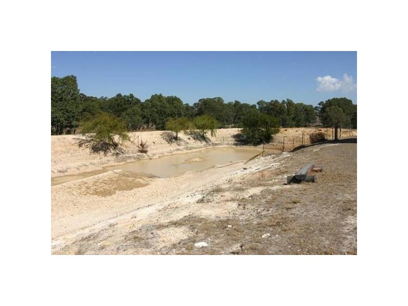 210 Port Curtis Road, Ararat VIC 3377