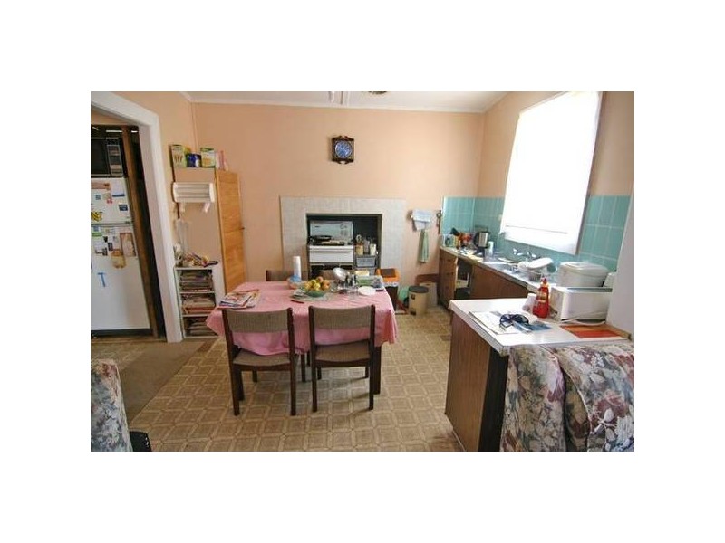 121 Moore Street, Ararat VIC 3377