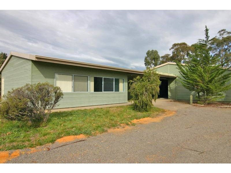 24 Albert Street, Ararat VIC 3377