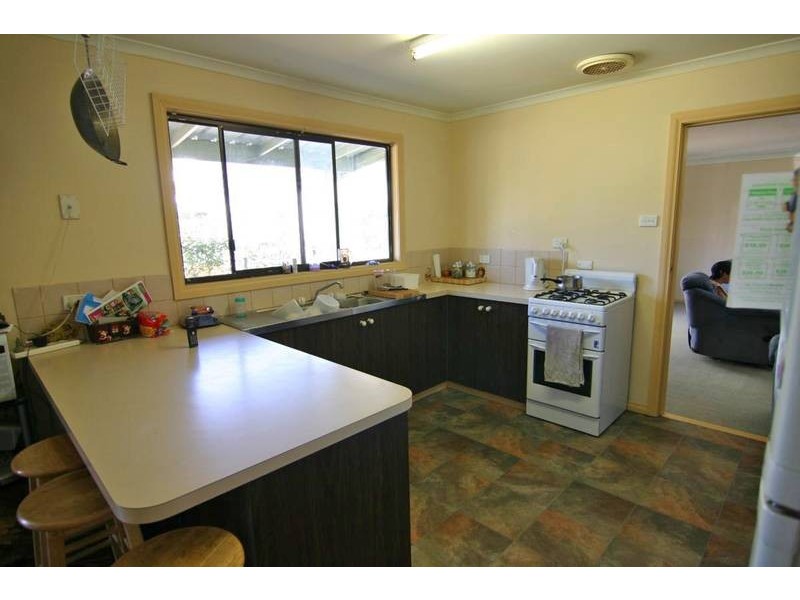 21 Best Street, Ararat VIC 3377