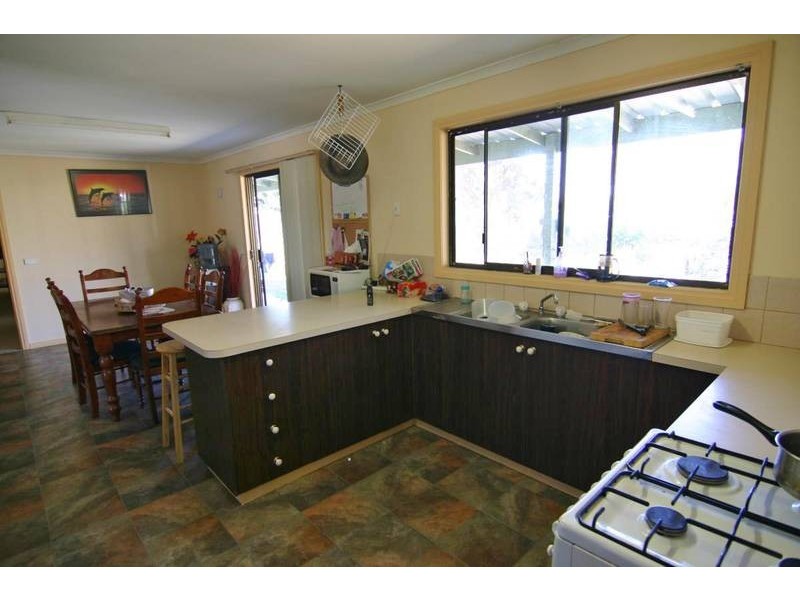 21 Best Street, Ararat VIC 3377