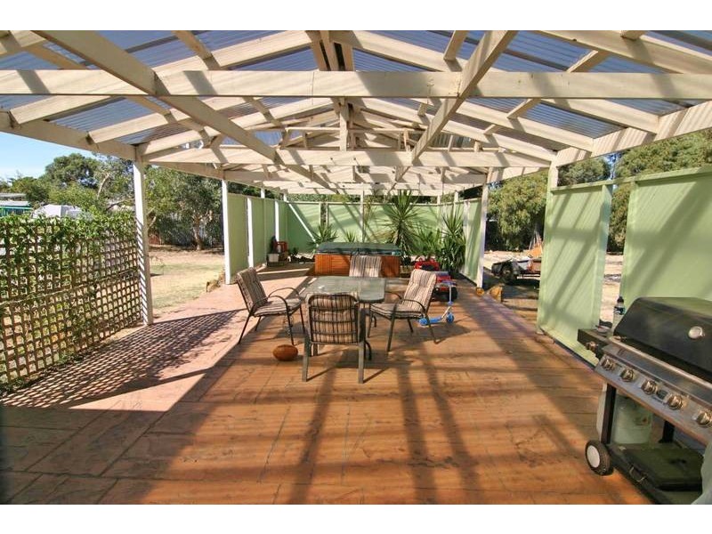 21 Best Street, Ararat VIC 3377