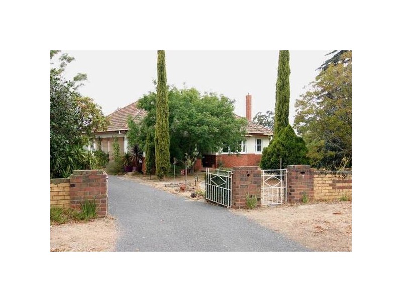 7 Port Fairy Road, Ararat VIC 3377