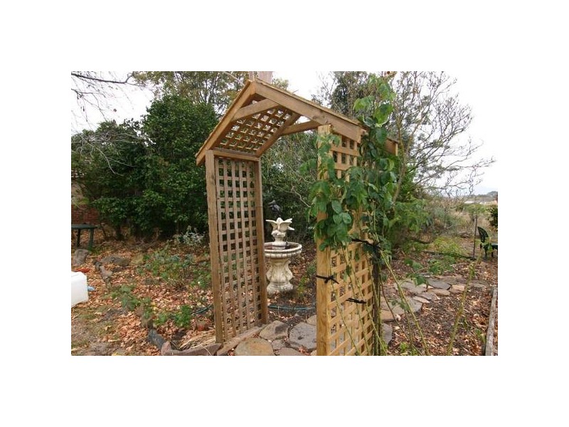 7 Port Fairy Road, Ararat VIC 3377