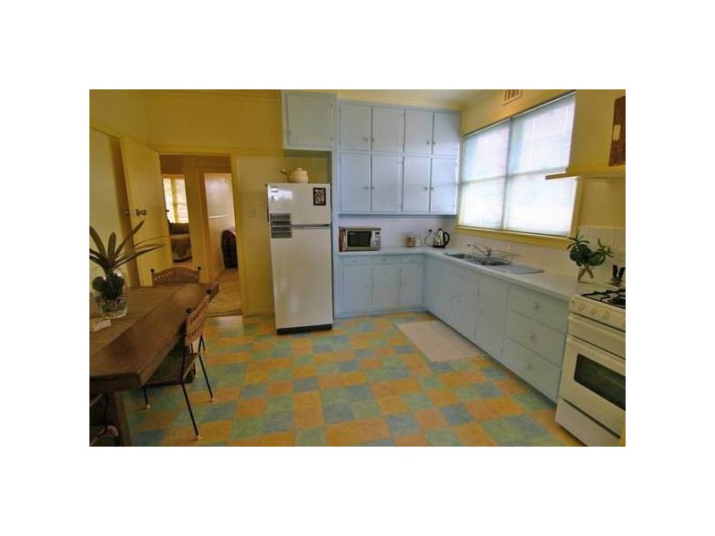 1 Churchill Avenue, Ararat VIC 3377