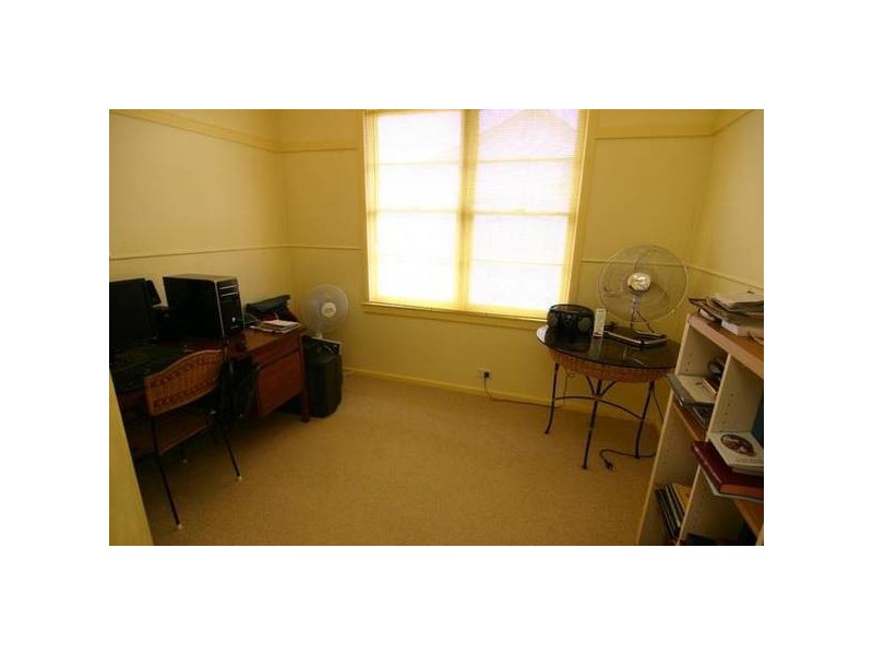 1 Churchill Avenue, Ararat VIC 3377