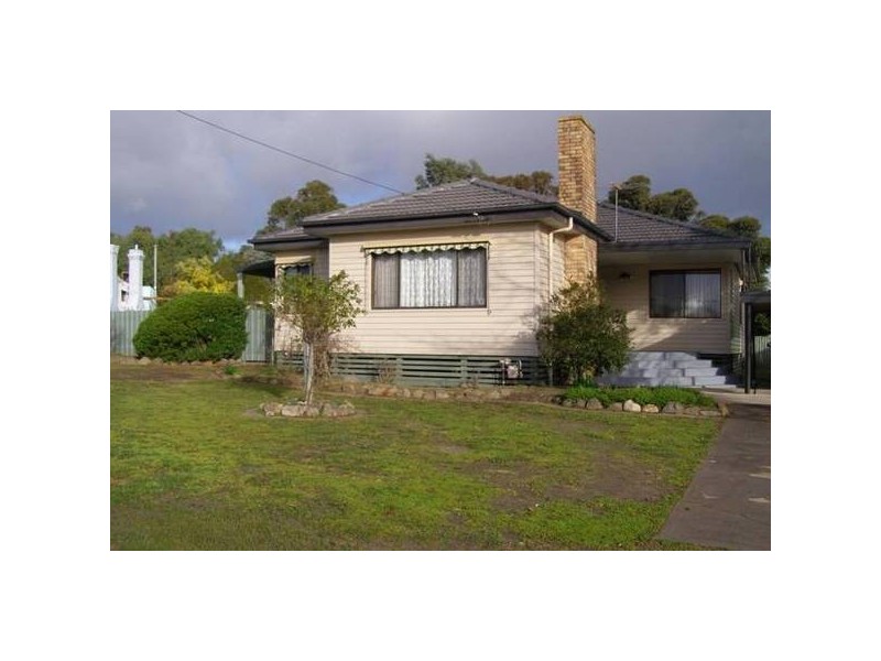 99 George Road, Ararat VIC 3377