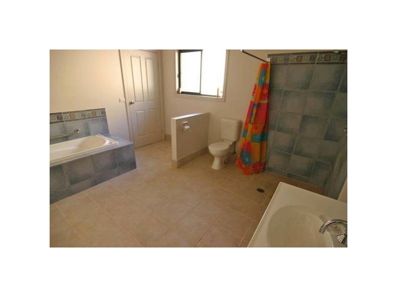 6 Hucker Street, Ararat VIC 3377