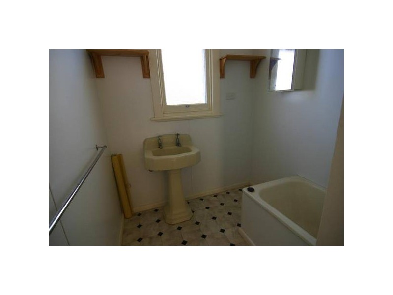 11 Ayrey Street, Willaura VIC 3379