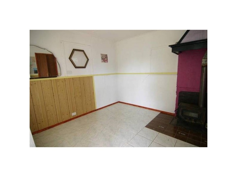 6 Campbell Street, Ararat VIC 3377