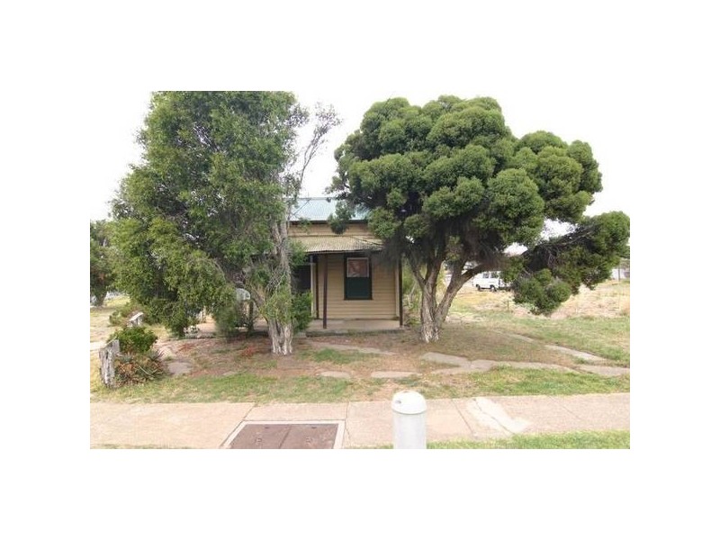 6 Campbell Street, Ararat VIC 3377
