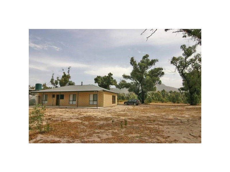 1 Mannequin Road, Moyston VIC 3377