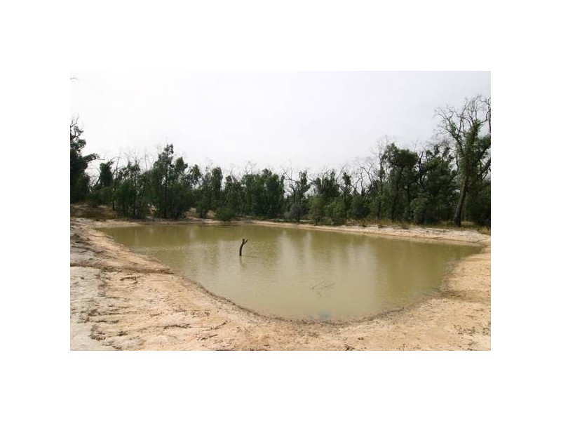 1 Mannequin Road, Moyston VIC 3377