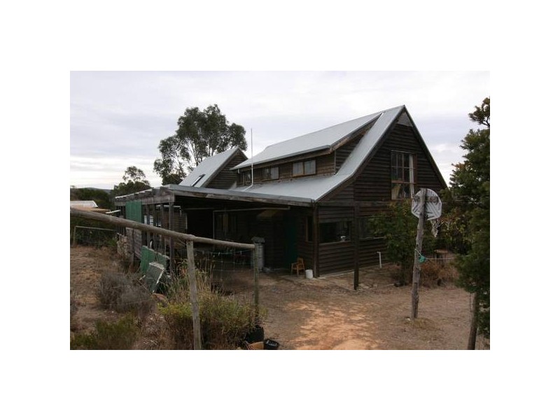 Green Hill Creek Road, Amphitheatre VIC 3468